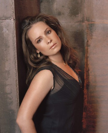 Holly Marie Combs (18).jpg